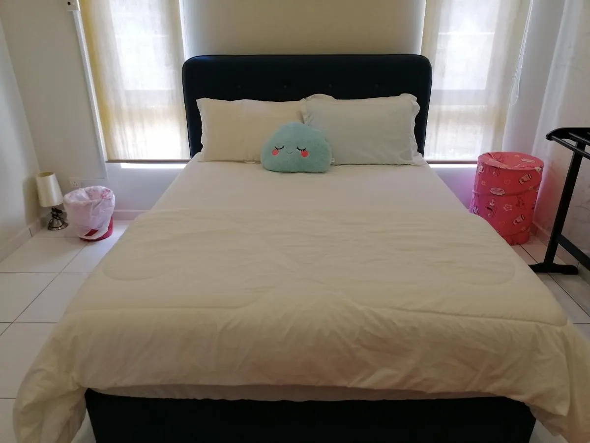 Umarharraz Homestay#Malay Family Staycation#Peaceful And Spacious#Netflix N Youtube#Pool For Kids Malacca Malaysia